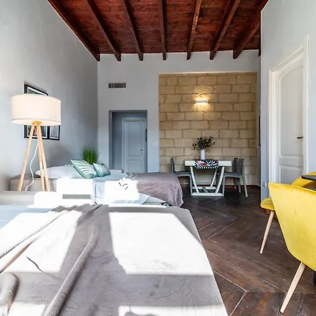 Design Sassari-jungle Queen ساساري