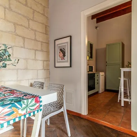 Apartment Design Sassari-jungle Queen Sassari