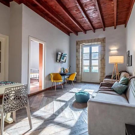 Design Sassari-jungle Queen